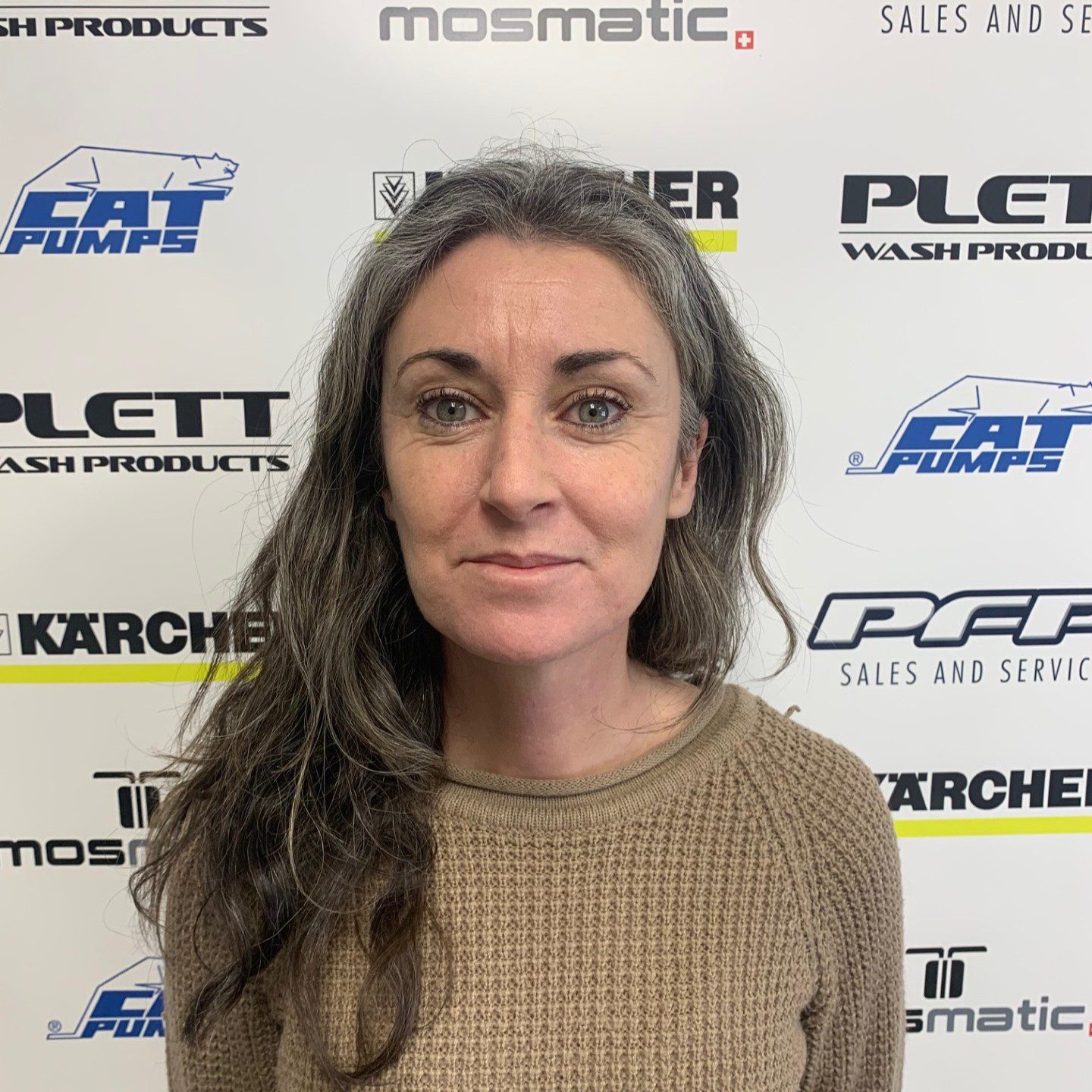 Jen 1 Jennifer Roche - Customer Service/Receptionist